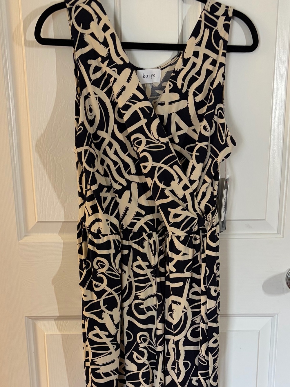 Korye Navy & Cream Sleeveless Wrap-Front Jumpsuit